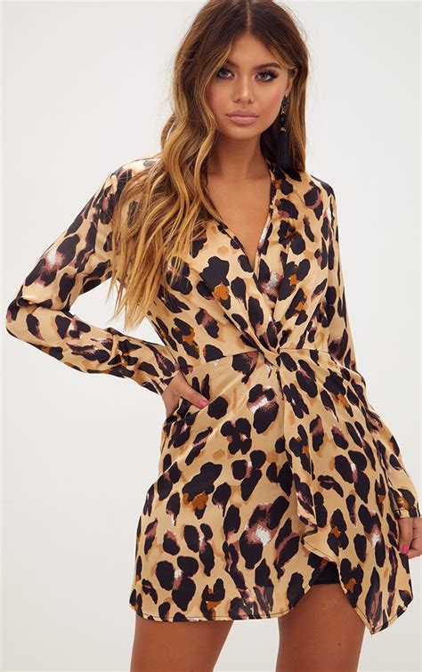 elegant leopard print dress.